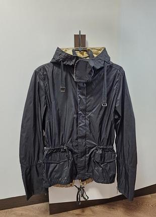 Куртка ветровка женская чёрная с бежевым, с капюшоном ,размер 34