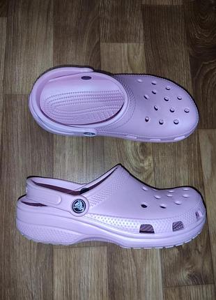 Шльопанці жіночі crocs р.38-39