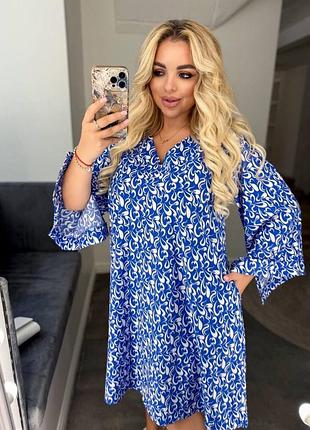 Жіноча плаття сукня вільного крою прямий силует з принтом рукав із вирізом тканина софт чорна та синя
