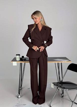 Класичний діловий жіночий костюм штани брюки та приталений піджак костюмка чорний та коричневий шоколад