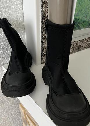 Черевики на дівчинку