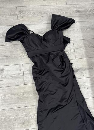 Випускна сукня