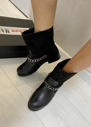 Черный зимние ботинки, сапожки на меху4 фото