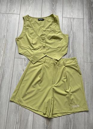 Костюм літній 2-йка шорти бермуди желет жилетка