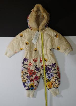 Новый детский комбинезон для девочки бежевый цвет, с цветочками No756
