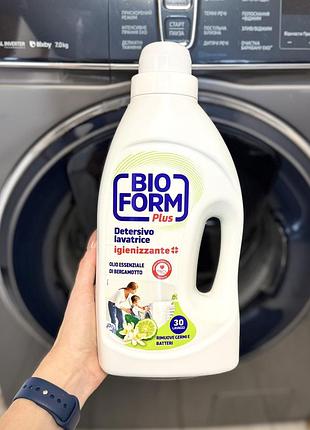 Bioform plus антибактеріальний гель для прання бергамот 1,625 л