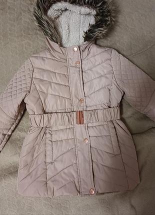Детская куртка на 6/7 лет осень/зима
