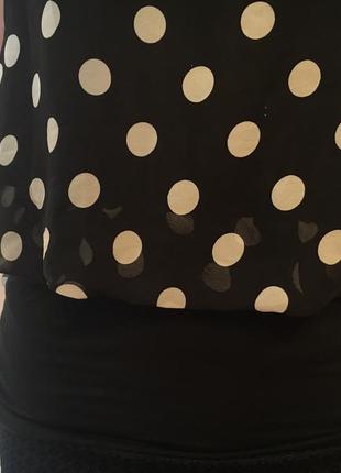 Эффектная блуза с модным принтом  "в горошек".2 фото