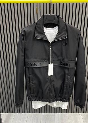 Чоловіча чорна вітровка куртка анорак бомбер calvin klein