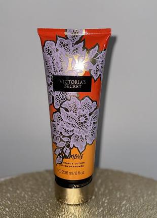 Оригінал victoria’s secret крем для тіла парфумований лосьйон