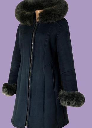 Дублнка женская с капюшоном