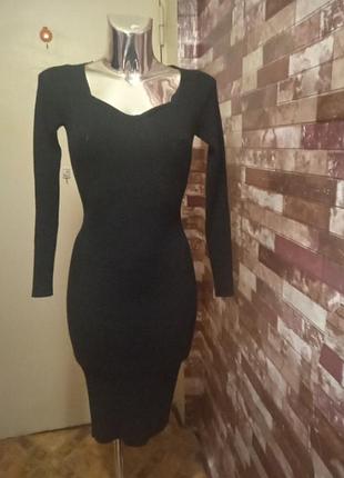 Платье в рубчик черная с длинным рукавом размир л фрима booho