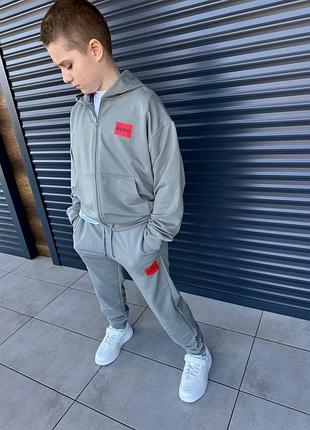 Легкий спортивний костюм без утеплення дитячий для хлопчика з двонитки 134-164 сірий