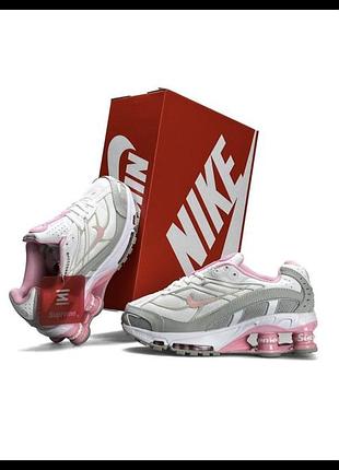 Жіночі кросівки nike x supreme shox ride 2 sp grey white pink