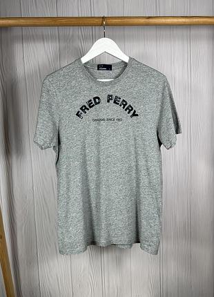 Fred perry check big logo футболка з гарним дизайном оригінал!