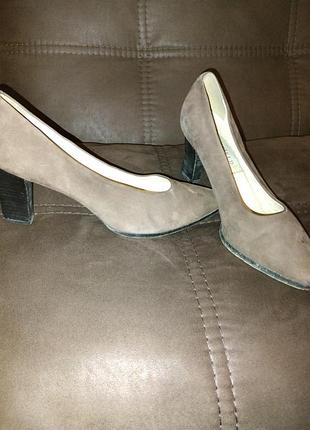 Распродажа!!шикарные туфли, классика, замш-велюр