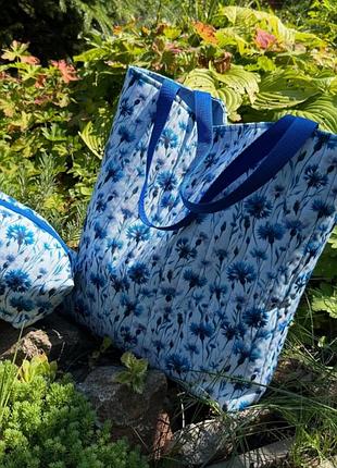 Пошил малых партий одежды или сумок, также могу разработать лекала при необходимости
разрабатываем в дижилал рисунки, паттерны, которые можно напечатать на ткани