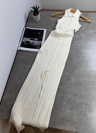 Сукня в рубчик