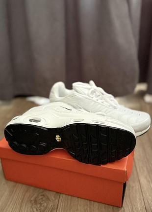 Кросівки nike air max tn plus triple white 3
