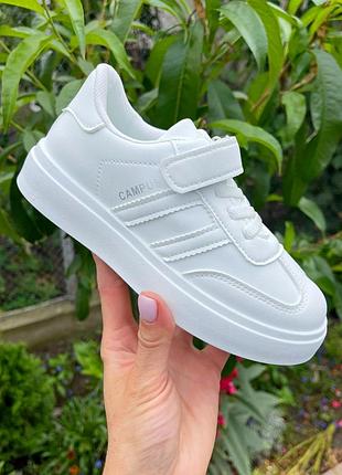 Кроссовки на девочку