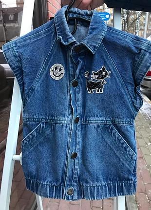 Джинсовая жилетка девочке