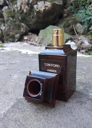 Розпив amber intrigue tom ford
