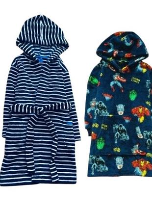 7-8 рок marks &amp; Spencer. герои комиксов халат. худи оверсайз. домашняя рубашка, супер - теплое флисовое с капюшоном. модный трендовый оверсайз. состояние нового