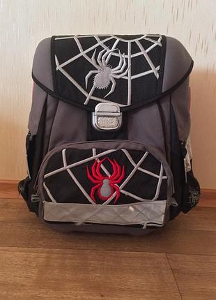 Рюкзак шкільний для хлопчика