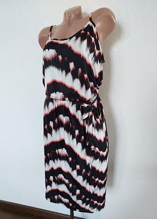 Платье размер 18 3