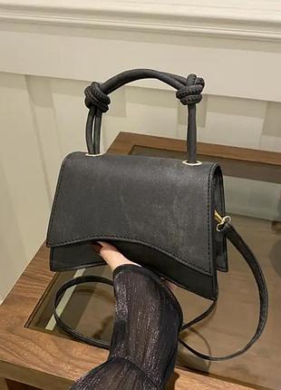Сумочка жіноча, маленька та стильна