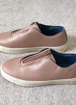 Новые женские кожаные туфли макассины р.37