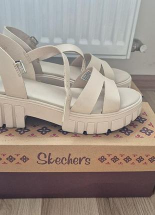 Босоножки женские skechers modern rugged 2.0 39 г.