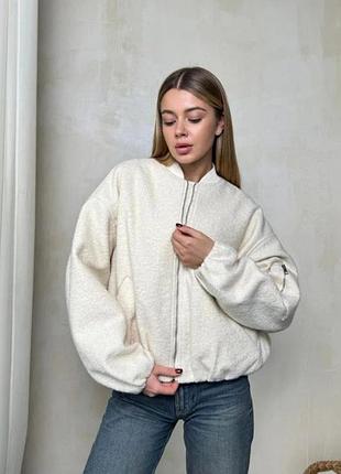 Куртка бомбер жіночий