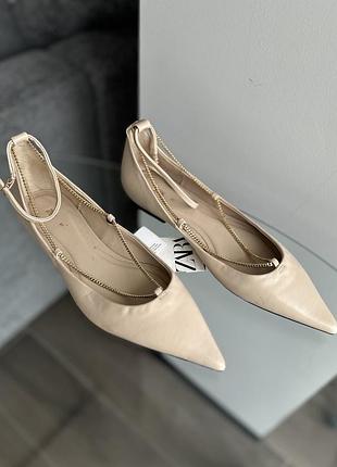 Шкіряні туфлі zara, 37р