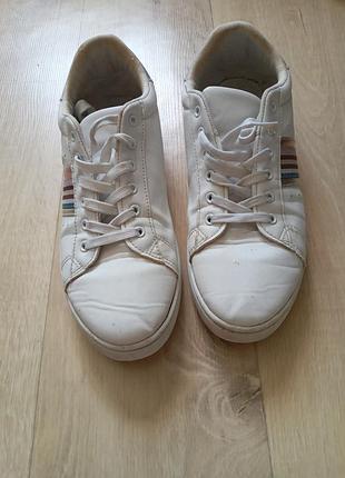 Кроссовки ним