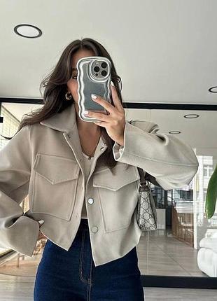 Бомбер на підкладці 2