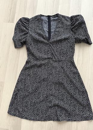 Сукня гарна