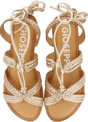 Оригинал.новые,кожаные,золотистые босоножки-сандалии-гладиаторы darney от gioseppo