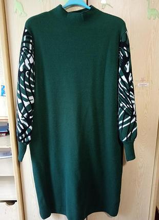 Плаття з довгим рукавом