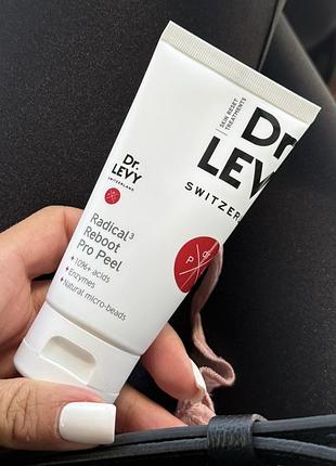 Пілінг для обличчя з пре- та пробіотиками dr. levy switzerland radical reboot pro peel