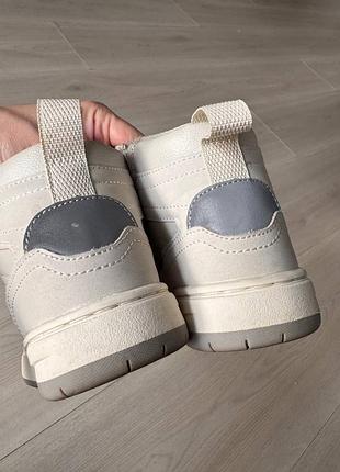 Високі кросівки zara 30р 5