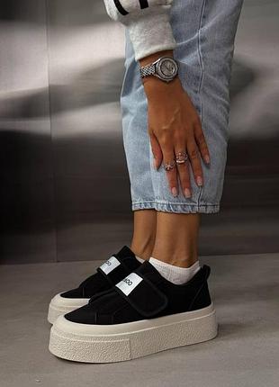 Кеди жіночі