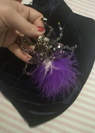 Брошка павук