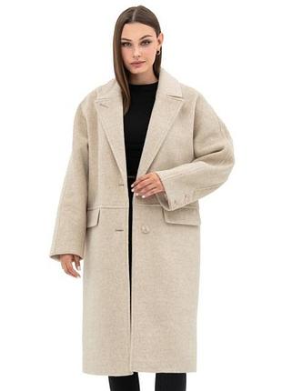 Пальто женское демисезонное шерстяное оверсайз средней длины молочное