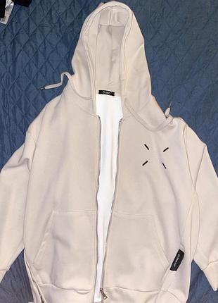 Крута нова кофта на осінь 2025/6, oversize quino design