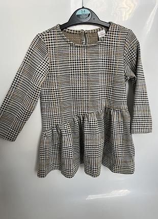 Сукня на дівчинку 1,5-2 роки