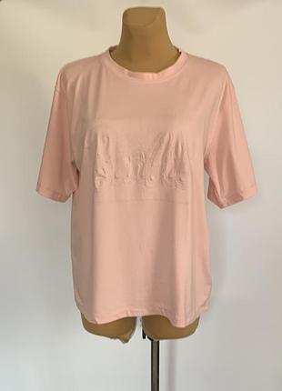 Рожева футболка