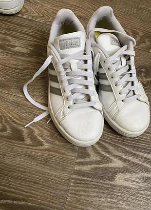 Кожаные кеды