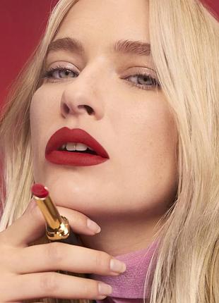 Помада l’oréal