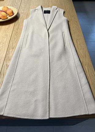 Massimo ditti жилет з вовни.